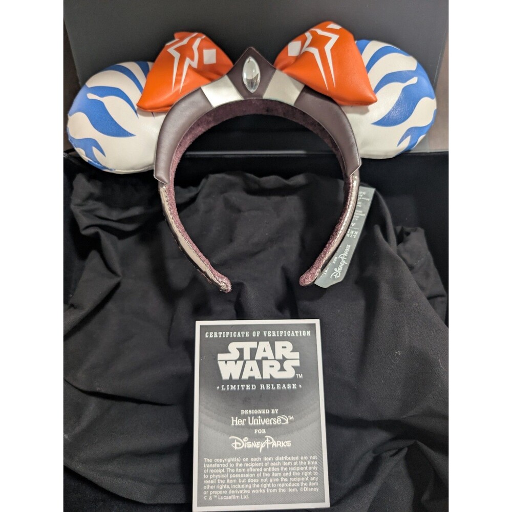 Disney Parks Designer Collection Her Universe Limited Ahsoka Tano Ears Headband